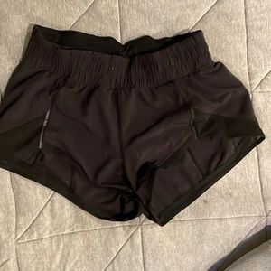 Lululemon shorty shorts